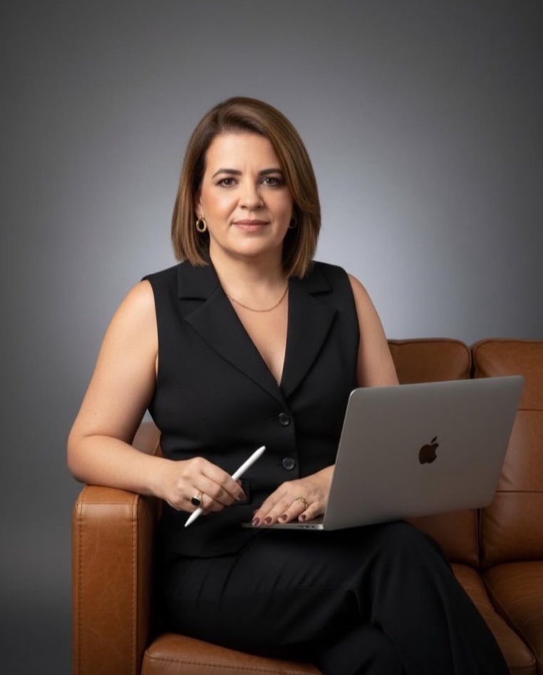 Andréa Helena Silveira